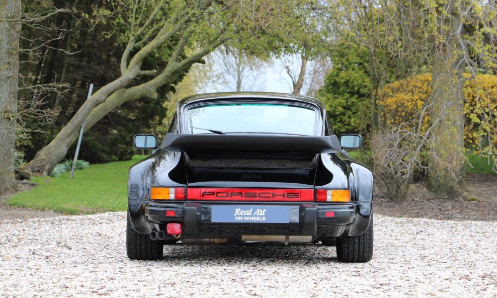 1985-porsche-911-turbo-8