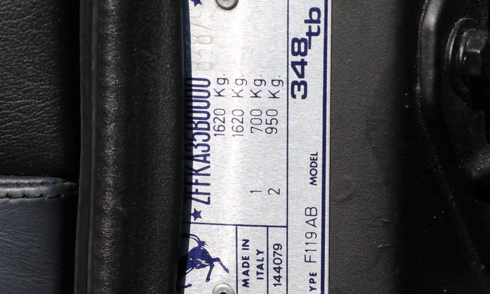 1989-ferrari-348-tb-bianco-18