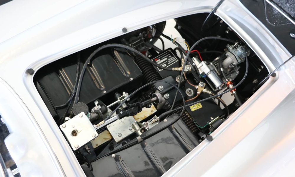 2-ferrari-california-spider-roger-vadim-009