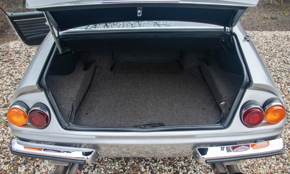 20-RAOW-Ferrari-Daytona-Grey