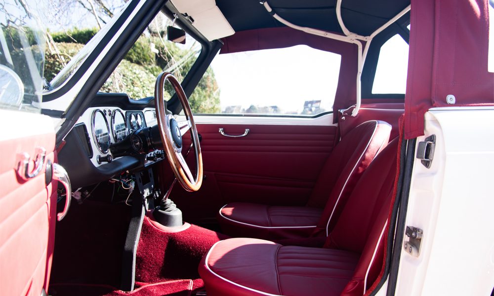 20-RAOW-Triumnph-TR4