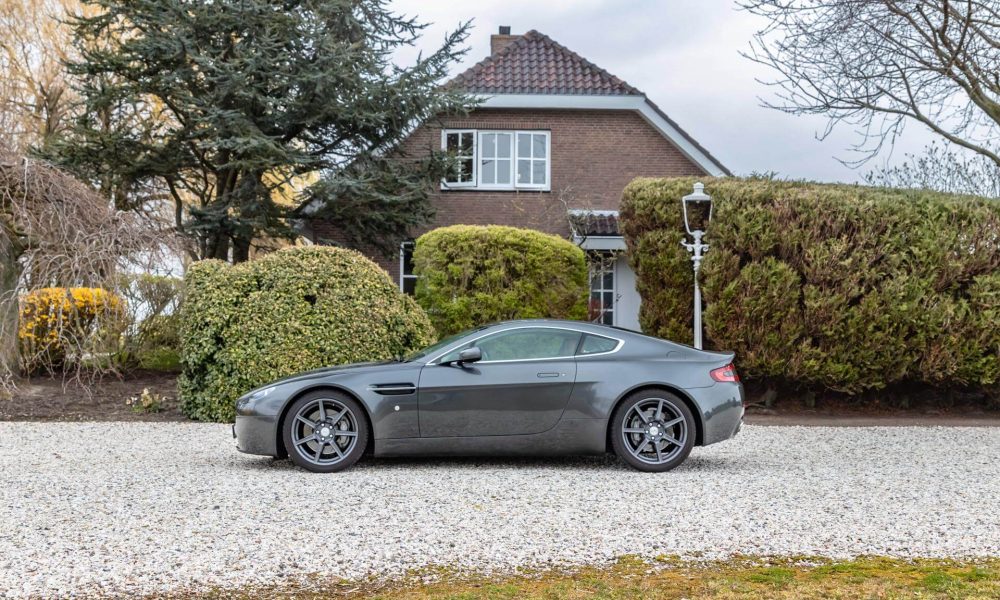 2006-aston-martin-v8-vantage-5
