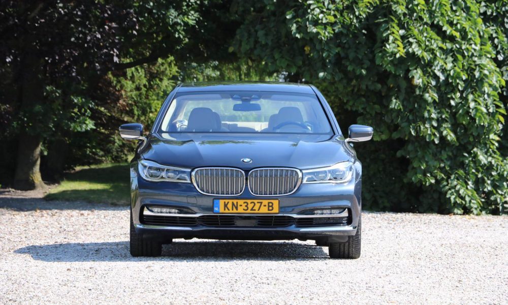 2015-bmw-750-il-1