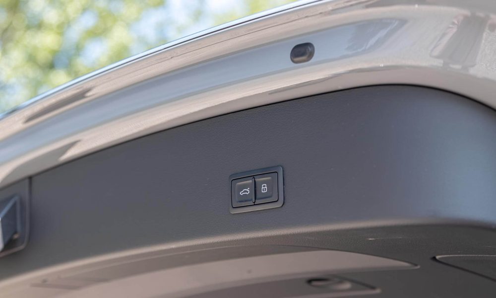 2016-audi-a6-avant-34-1