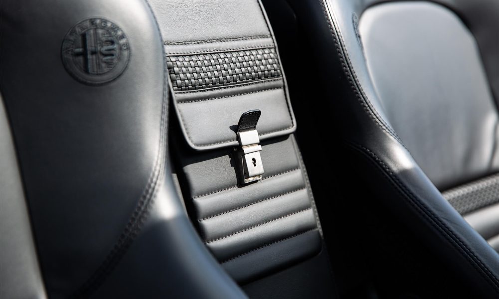 22-Alfa-Romeo-8C-Spider