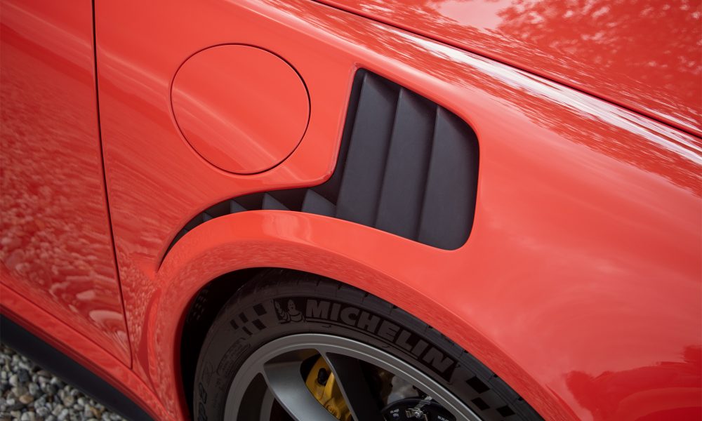22-RAOW-Porsche-911-GT3-RS