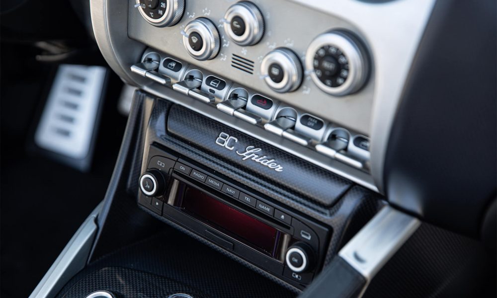 23-Alfa-Romeo-8C-Spider