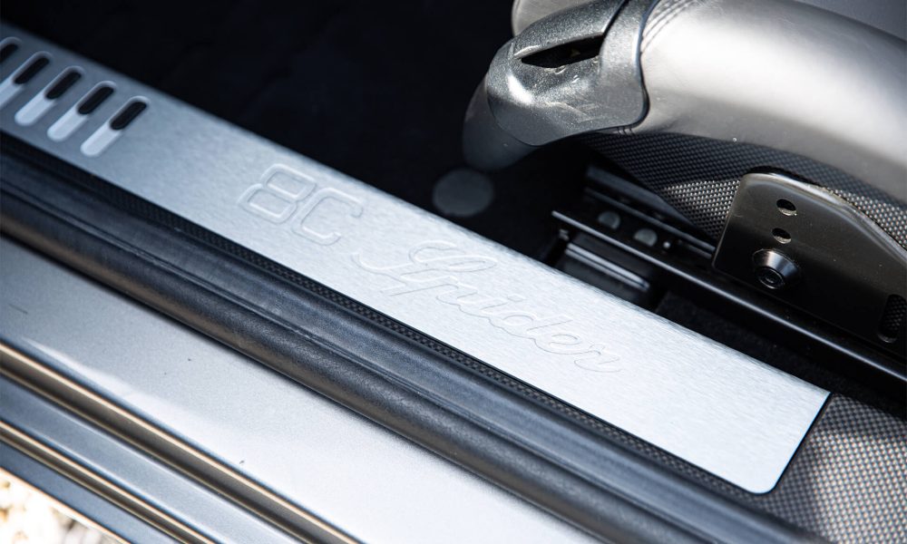 24-Alfa-Romeo-8C-Spider