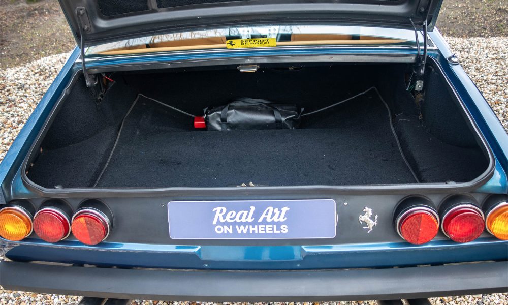 24-RAOW-Ferrari-365-GTC-4