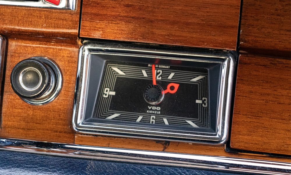 24-RAOW-Mercedes-250-SE-Automatic