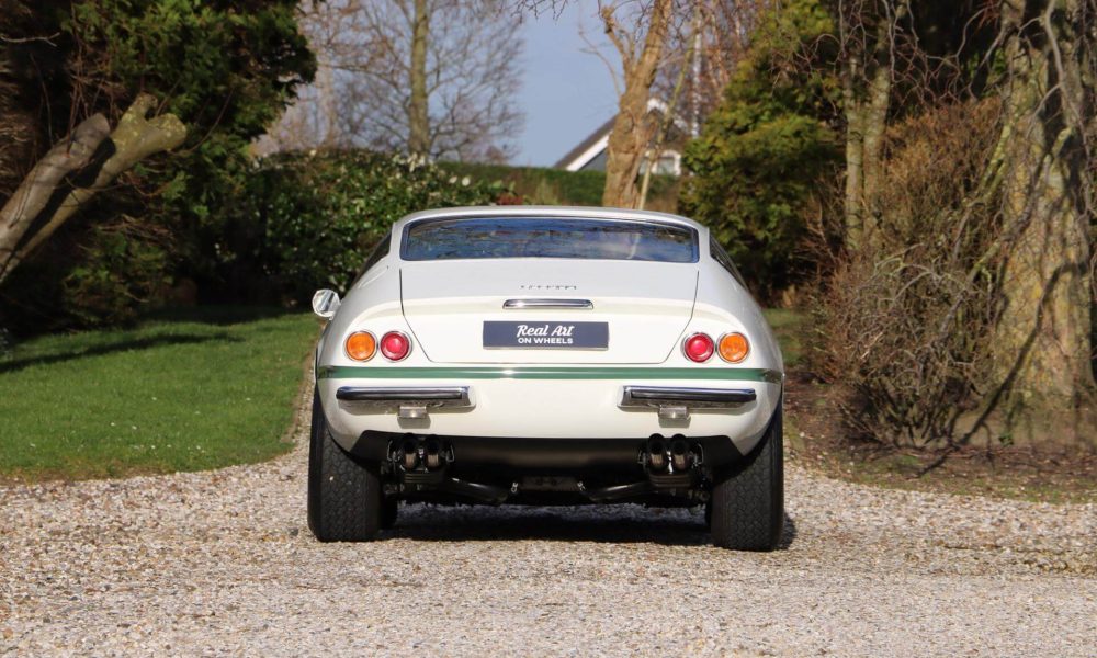 25-RAOW-Ferrari-365-GTB-4-DAYTONA