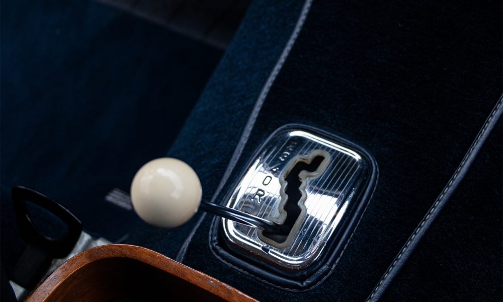 25-RAOW-Mercedes-250-SE-Automatic