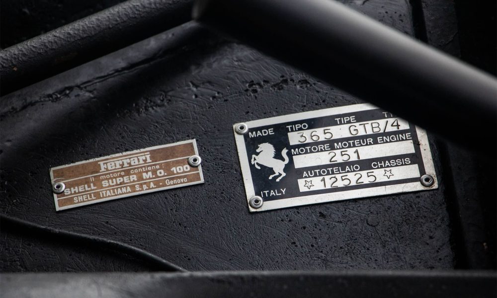 26-RAOW-Ferrari-Daytona-Grey