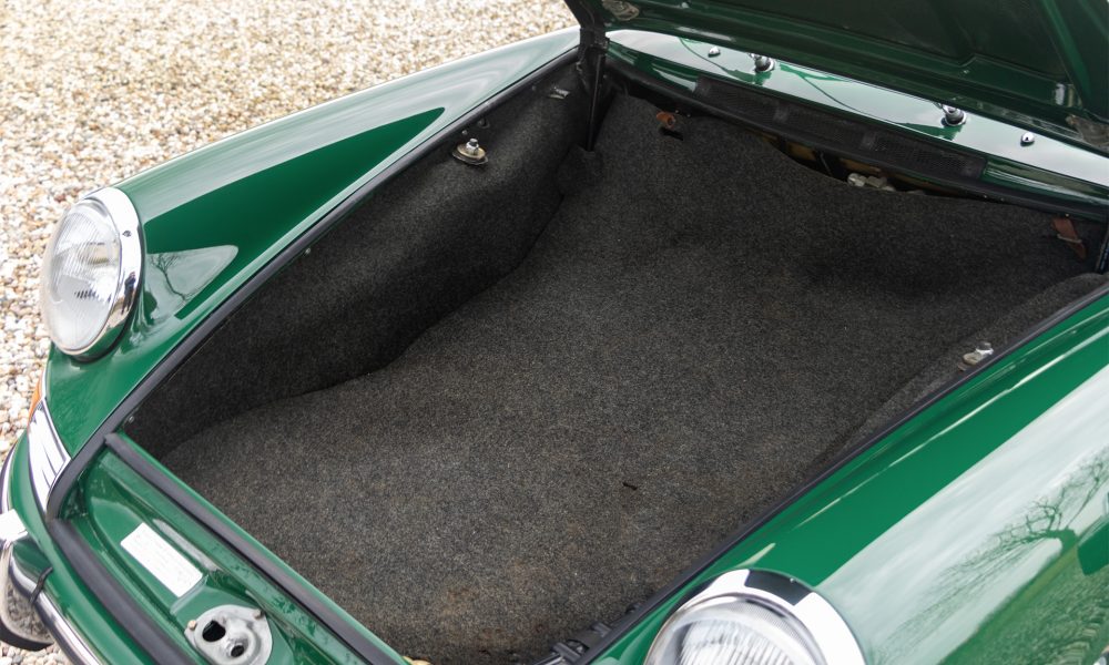 26-RAOW-Porsche-911-Green