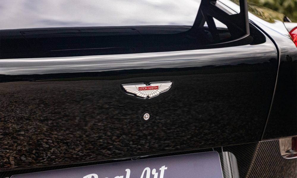 27-RAOW-Aston-Martin-Zagato