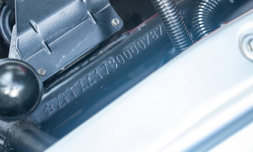 27-RAOW-Ferrari-Testarosssa-Grigio