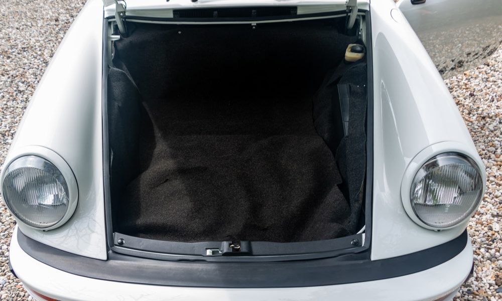 27-RAOW-Porsche-911-Carrera