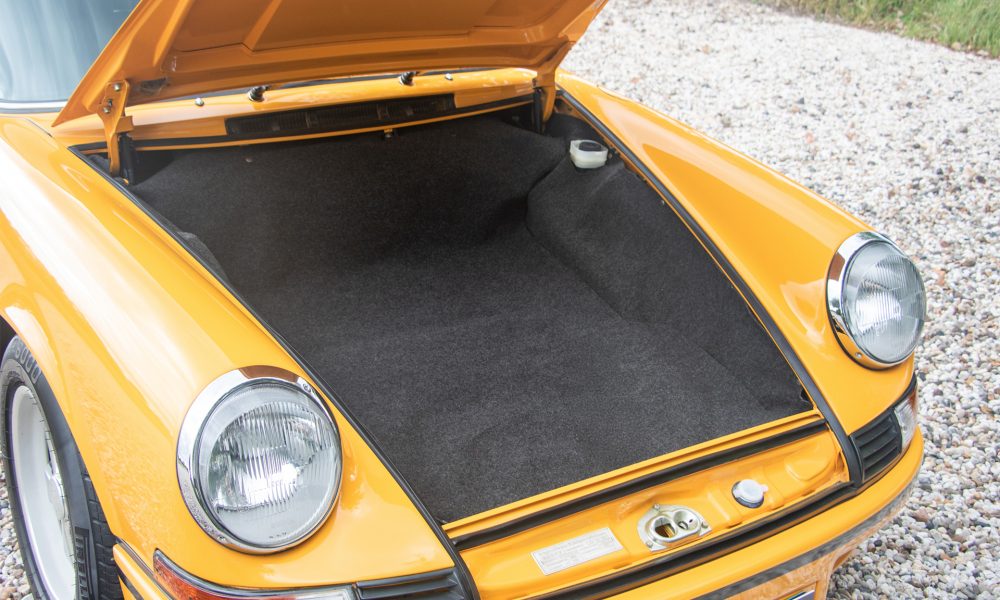 28-RAOW-Porsche-911-Carrera-rs