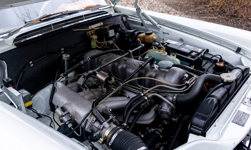 29-RAOW-Mercedes-250-SE-Automatic
