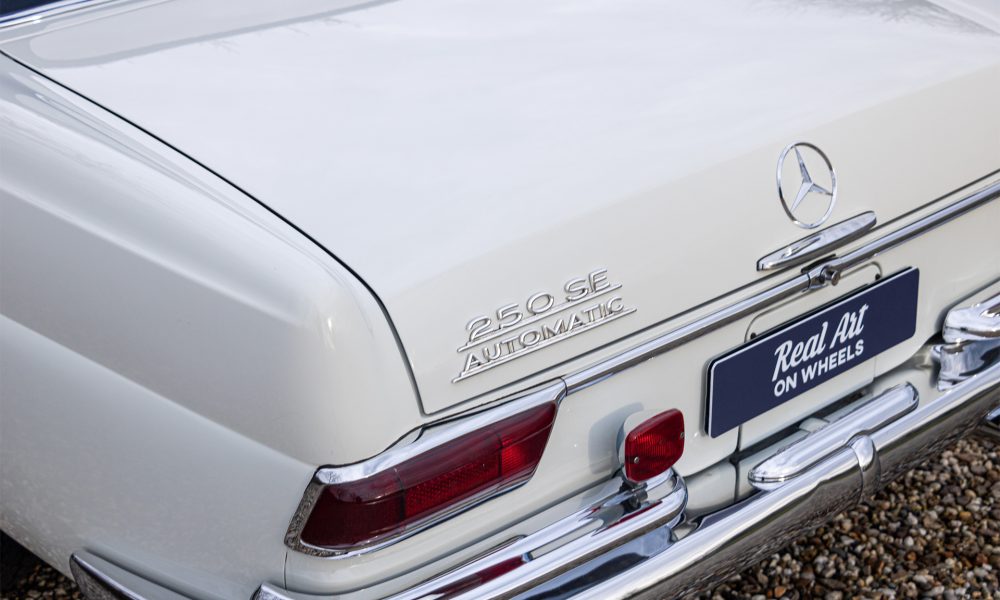 31-RAOW-Mercedes-250-SE-Automatic