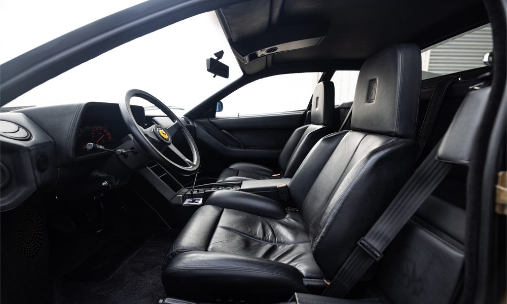 35-2026-RMS-Ferrari-Testarossa-Grigio-Metallizzato