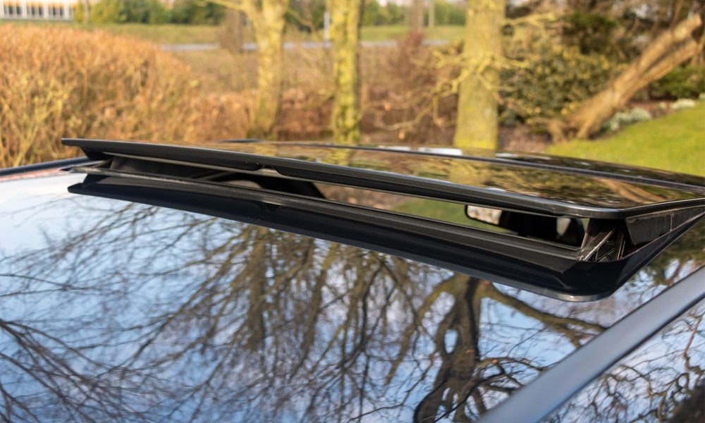 Inventory_0007_RAOW-Mercedes-190E-22