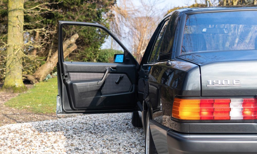 Inventory_0018_RAOW-Mercedes-190E-11