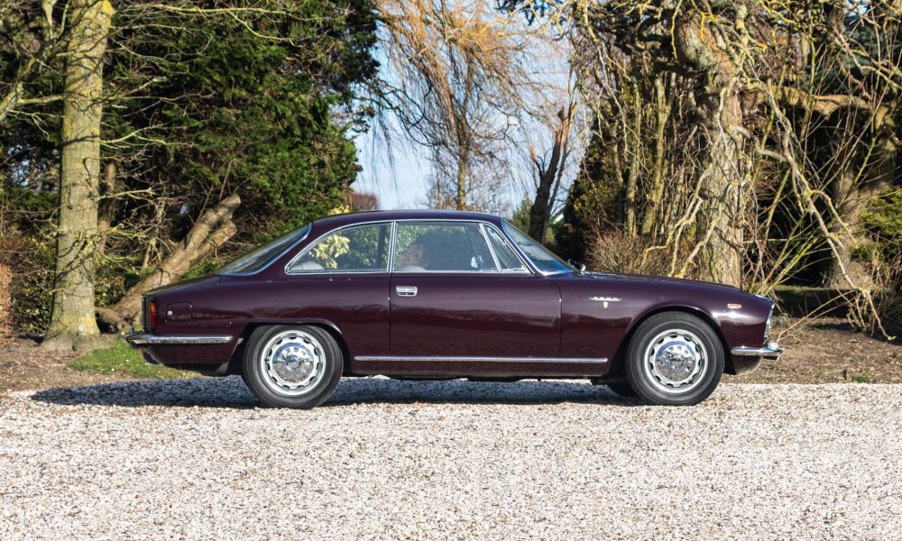 RAOW-Alfa-Romeo-2600-Bordeaux_0000s_0028_RAOW-Alfa-Romeo-2600-6