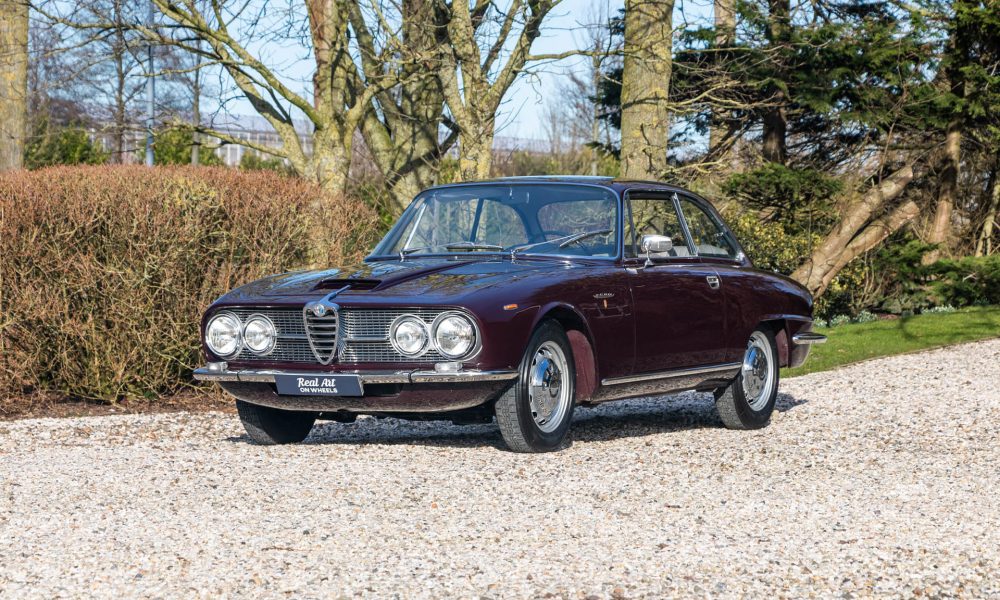 RAOW-Alfa-Romeo-2600-Bordeaux_0000s_0030_RAOW-Alfa-Romeo-2600-4