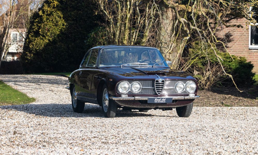 RAOW-Alfa-Romeo-2600-Bordeaux_0000s_0032_RAOW-Alfa-Romeo-2600-2
