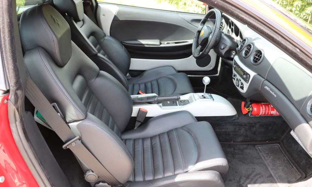 RAOW-Ferrari-360_0007_ferrari-360-modena-manual-17