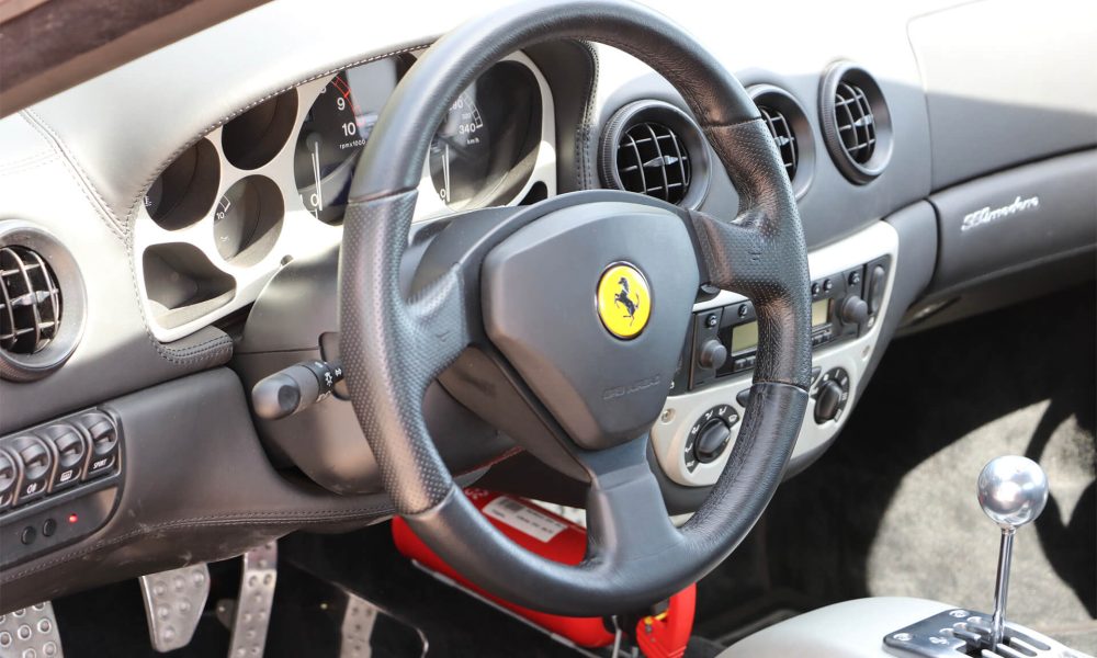 RAOW-Ferrari-360_0009_ferrari-360-modena-manual-15