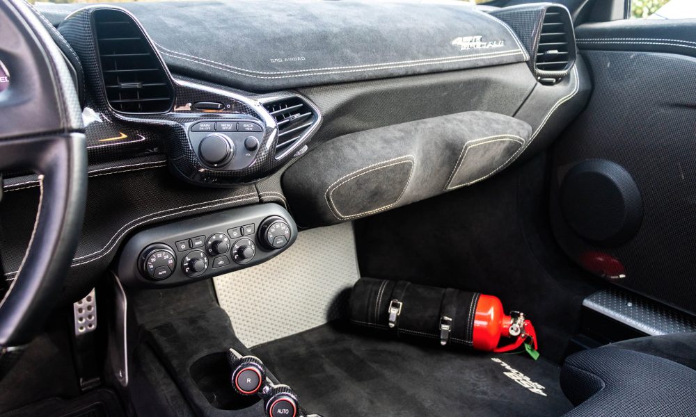 RAOW-Ferrari-458-speciale_0000s_0011_RAOW-Ferrari-458-speciale-18