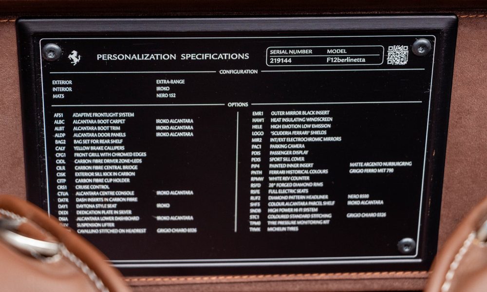 RAOW-Ferrari-F12-Berlinetta_0000s_0003_RAOW-Ferrari-F12-Berlinneta-bewerkt-26