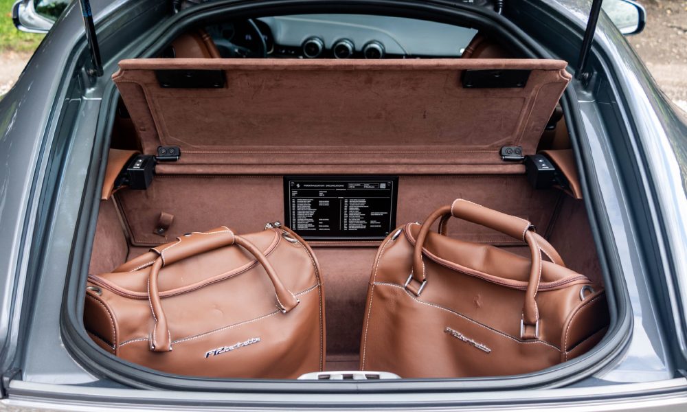 RAOW-Ferrari-F12-Berlinetta_0000s_0004_RAOW-Ferrari-F12-Berlinneta-bewerkt-25