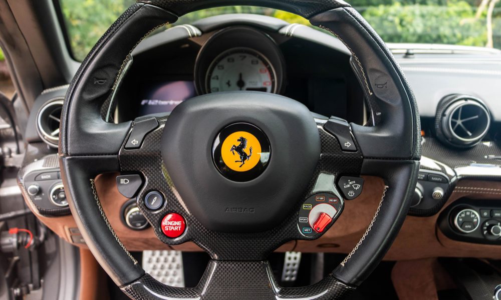 RAOW-Ferrari-F12-Berlinetta_0000s_0009_RAOW-Ferrari-F12-Berlinneta-bewerkt-20