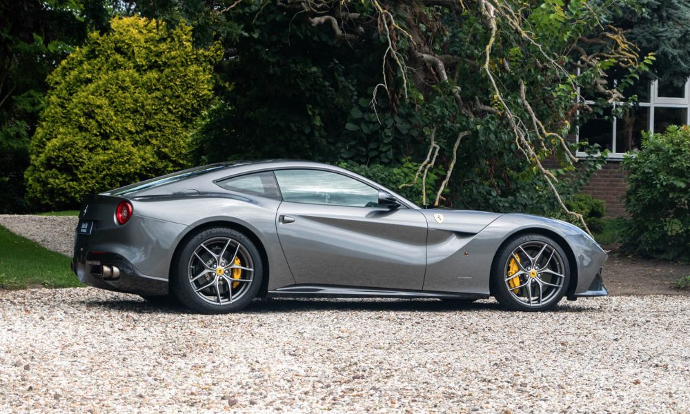 RAOW-Ferrari-F12-Berlinetta_0000s_0022_RAOW-Ferrari-F12-Berlinneta-bewerkt-7