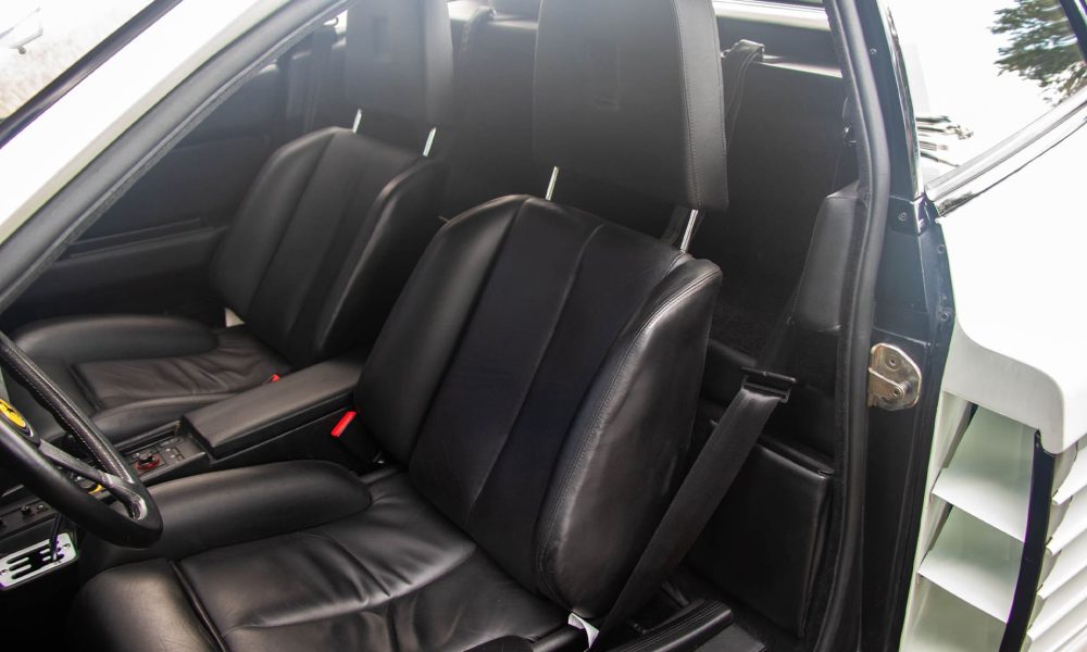 RAOW-Ferrari-Testarossa-White_0019_Ferrari-testarossa-white-14