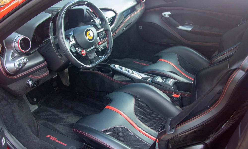 RAOW Ferrari f8-27
