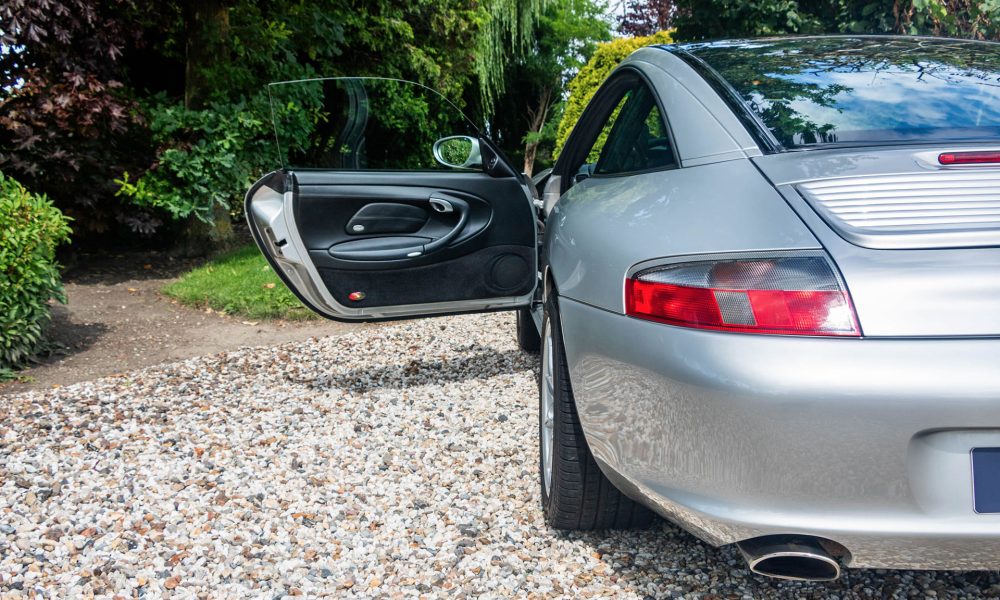 RAOW-Porsche-911-Carrera-2-Targa_0014_RAOW-911-Carrera-2-Targa-14