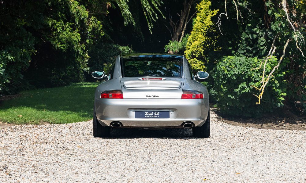 RAOW-Porsche-911-Carrera-2-Targa_0016_RAOW-911-Carrera-2-Targa-12