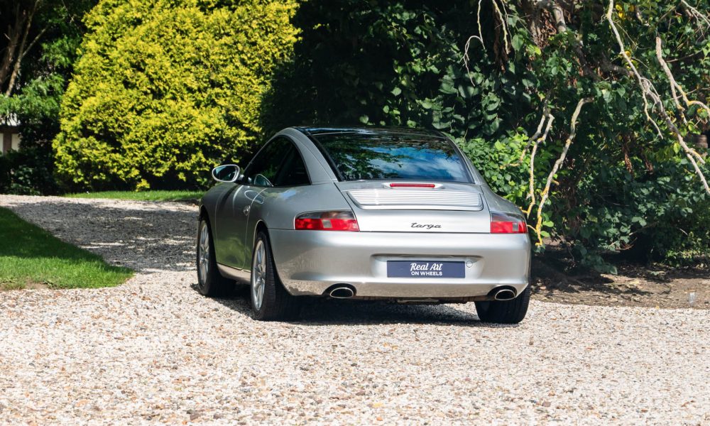 RAOW-Porsche-911-Carrera-2-Targa_0017_RAOW-911-Carrera-2-Targa-11