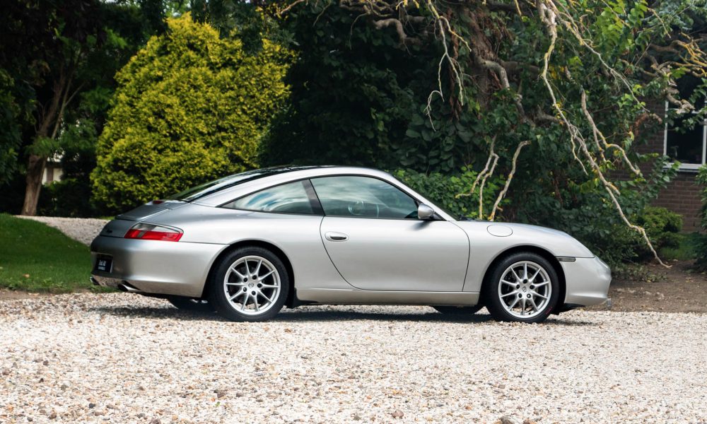 RAOW-Porsche-911-Carrera-2-Targa_0021_RAOW-911-Carrera-2-Targa-7