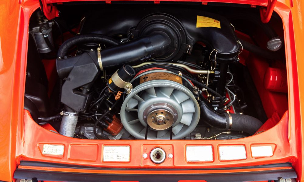 RAOW-Porsche-Carrera-Red_0000s_0006_Porsche-Carrera-Red-22