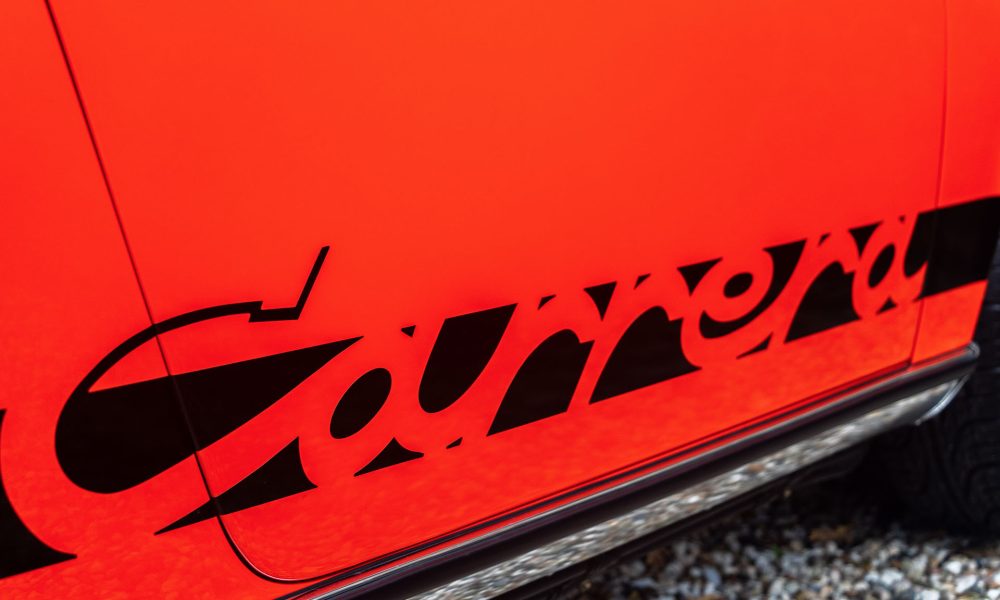 RAOW-Porsche-Carrera-Red_0000s_0007_Porsche-Carrera-Red-21