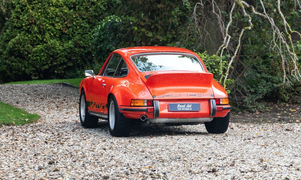 RAOW-Porsche-Carrera-Red_0000s_0020_Porsche-Carrera-Red-8