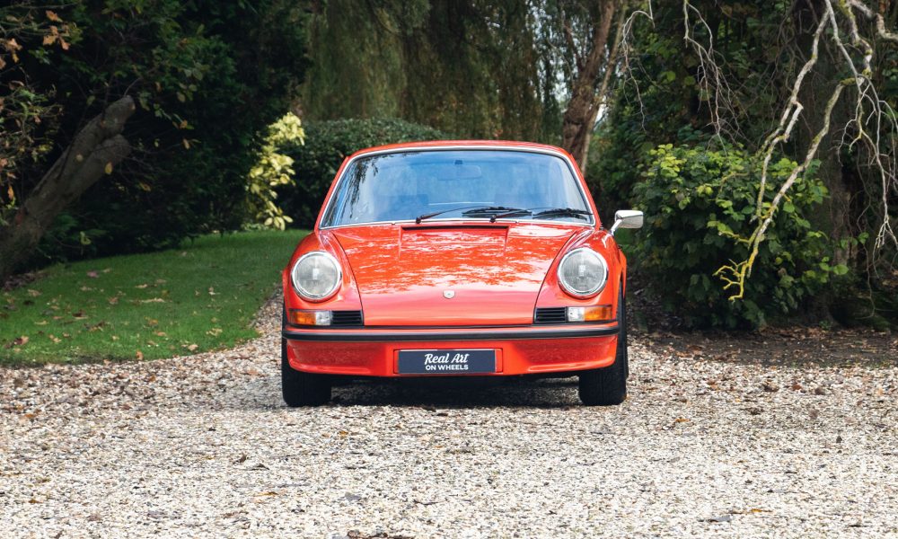 RAOW-Porsche-Carrera-Red_0000s_0025_Porsche-Carrera-Red-3