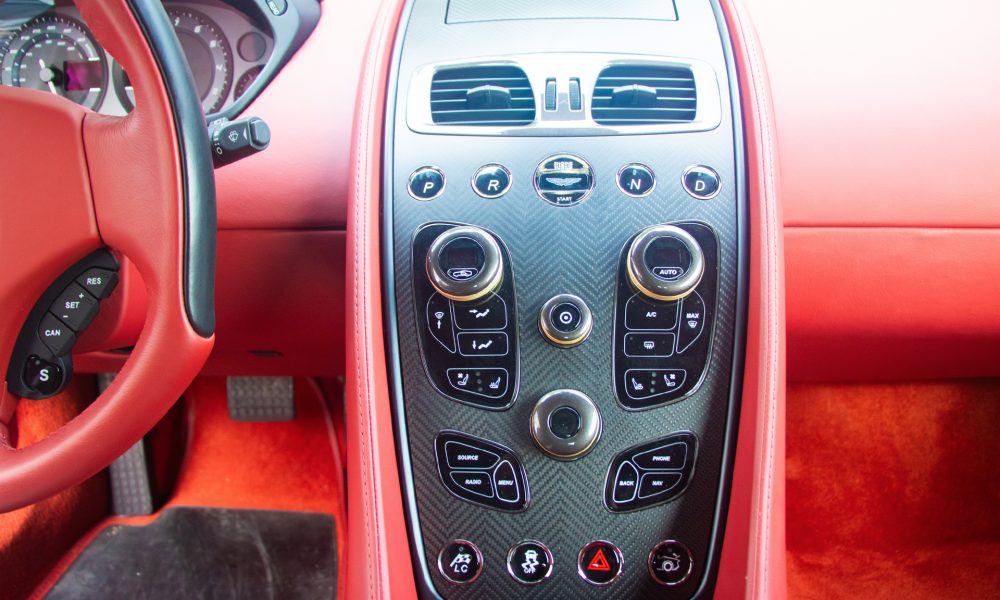 RAOW-_0000s_0016_RAOW-Aston-Martin-Vanquish-Zagato-MM-33