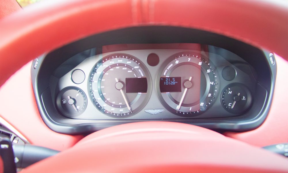 RAOW-_0000s_0019_RAOW-Aston-Martin-Vanquish-Zagato-MM-30