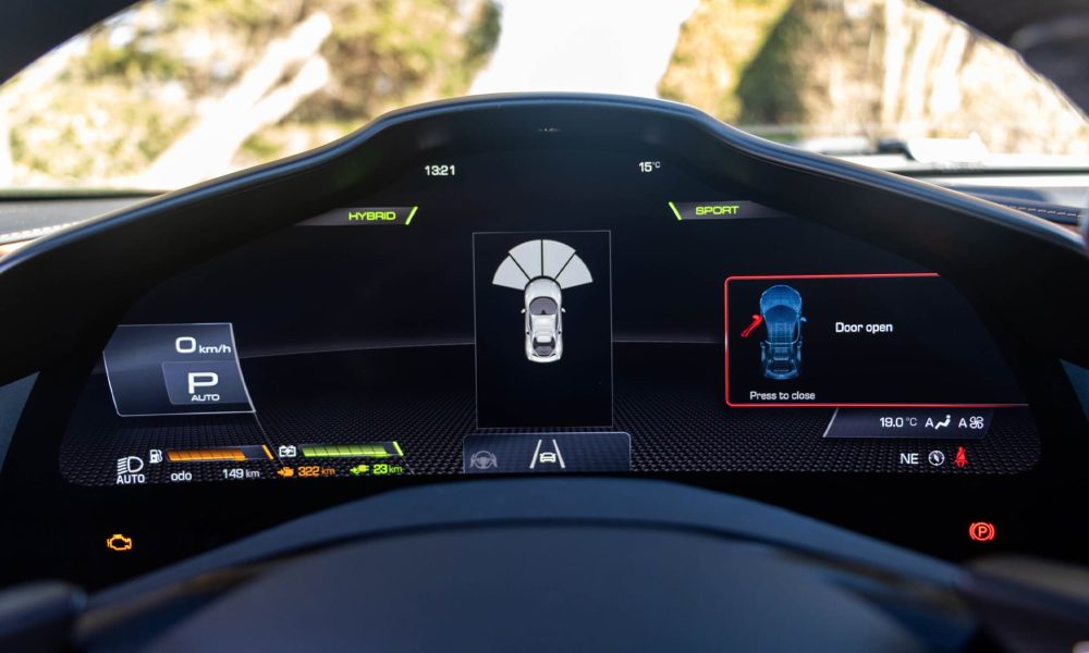 RAOW-ferrari-296-GTS_0000s_0016_RAOW-Ferrari-296-GTS-25